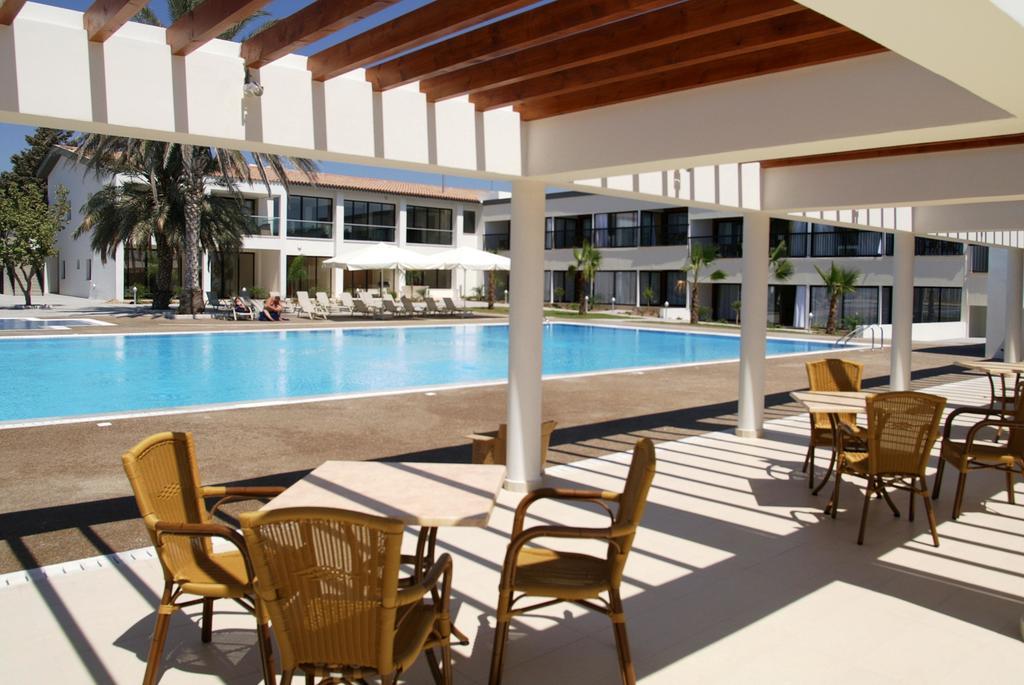 Geroskipou Royal Blue Hotel & Spa מראה חיצוני תמונה