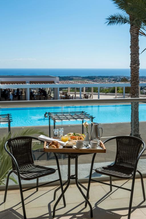 Geroskipou Royal Blue Hotel & Spa מראה חיצוני תמונה