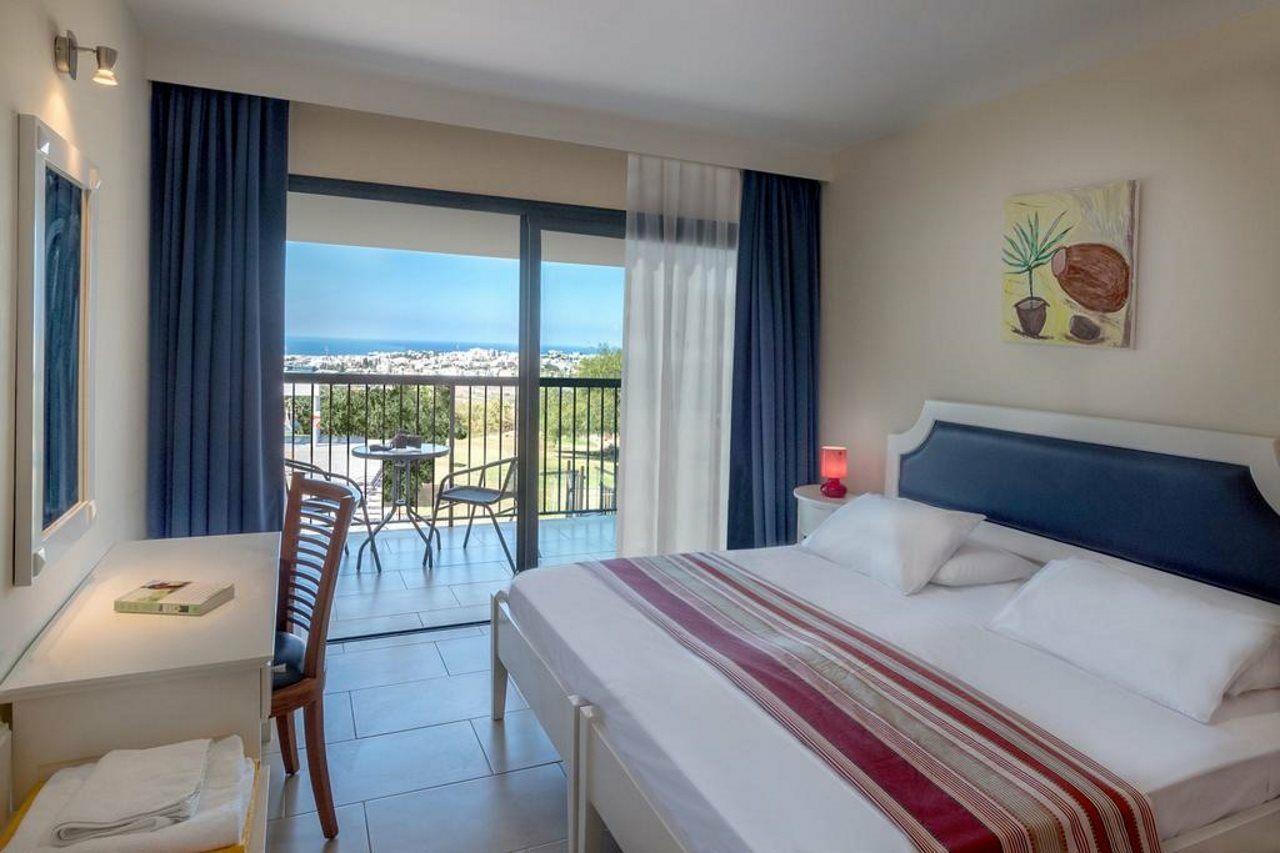 Geroskipou Royal Blue Hotel & Spa מראה חיצוני תמונה